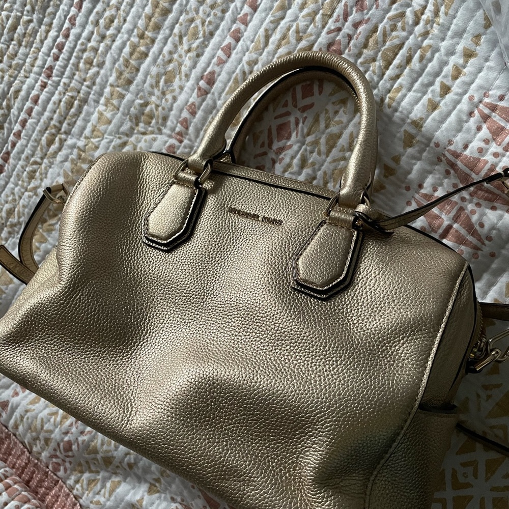 Mk purse - Picture 3 of 5